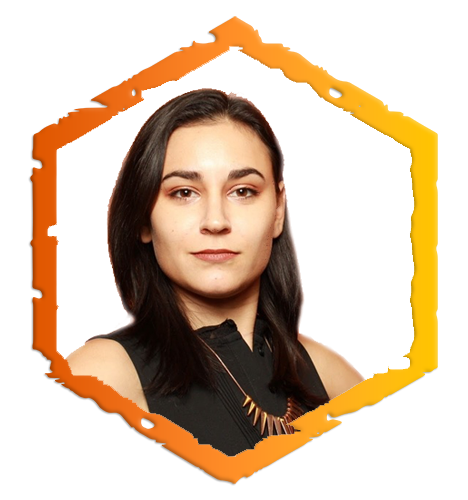 Courtney Headshot_New